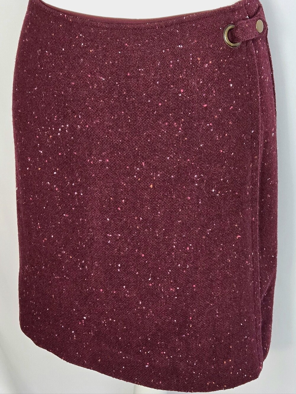 Banana Republic Burgundy Wool Blend Speckled Wrap Mini Skirt NWOT Size 6